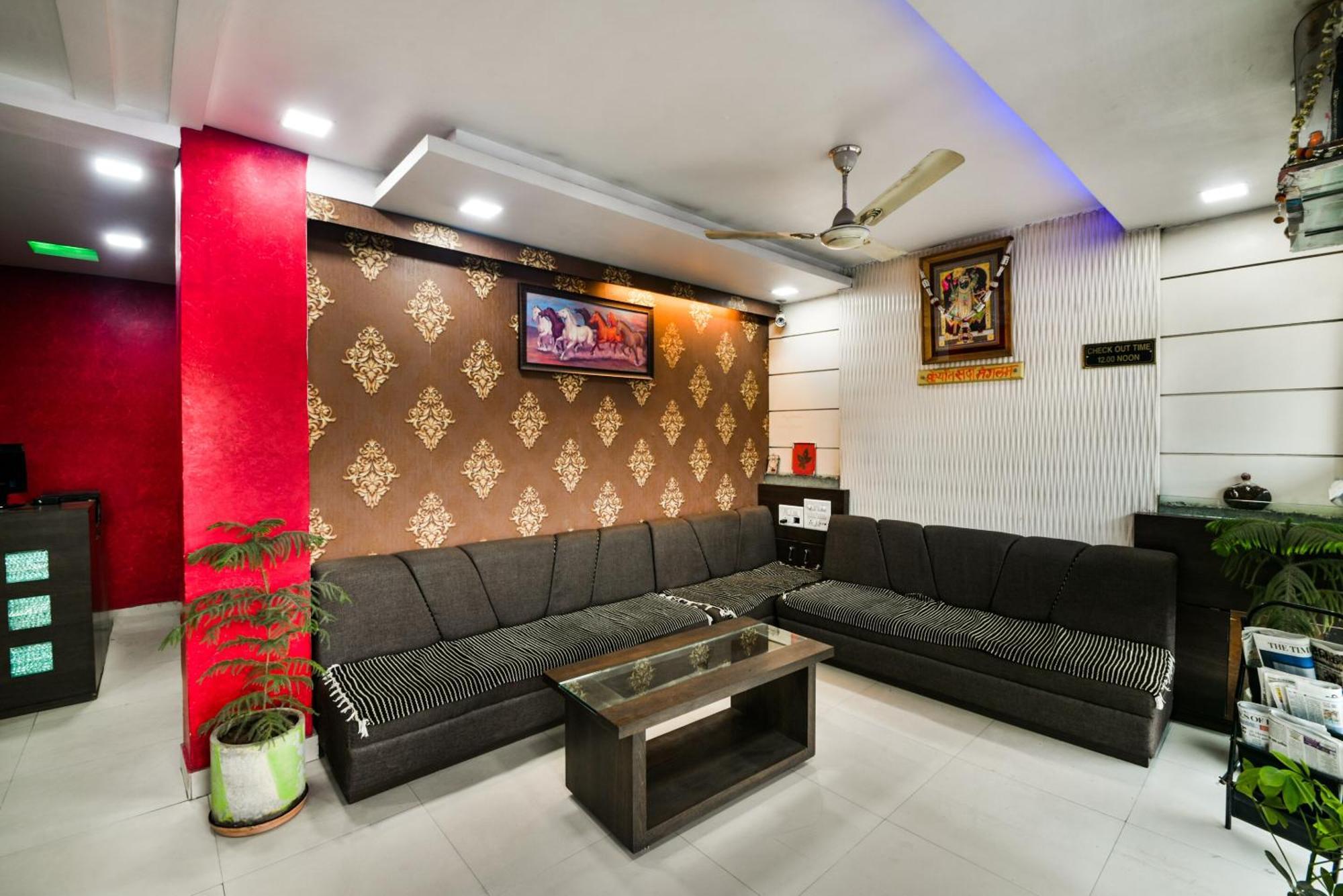 Oyo Hotel Ajanta Hamirgarh Экстерьер фото